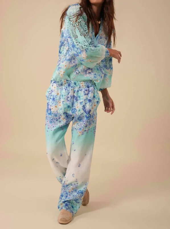 Super Bargain Emersyn Linen Pants In Blue Floral