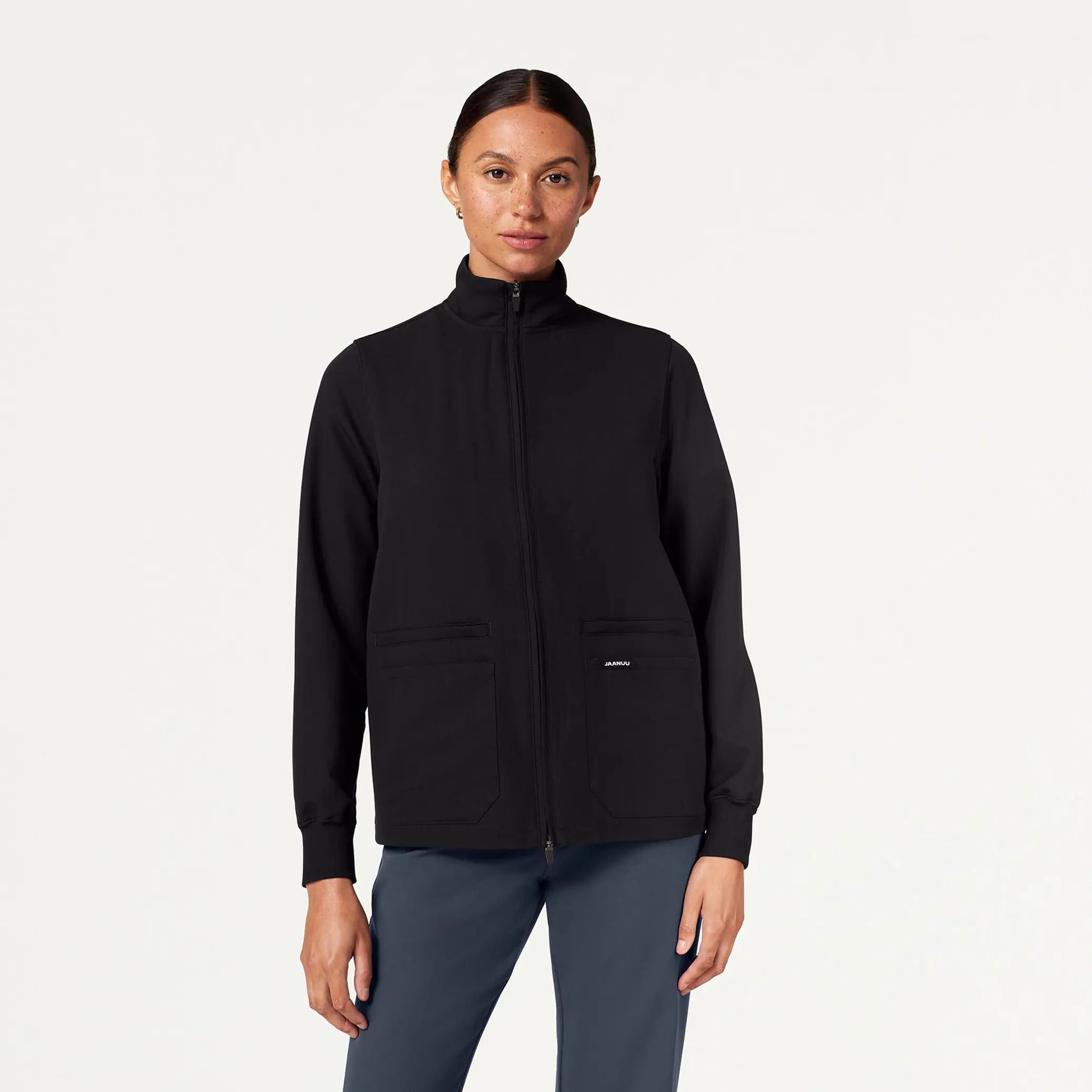 Deal Dash Jaanuu Women's Ceri Essential 6-Pocket Scrub Jacket - Black