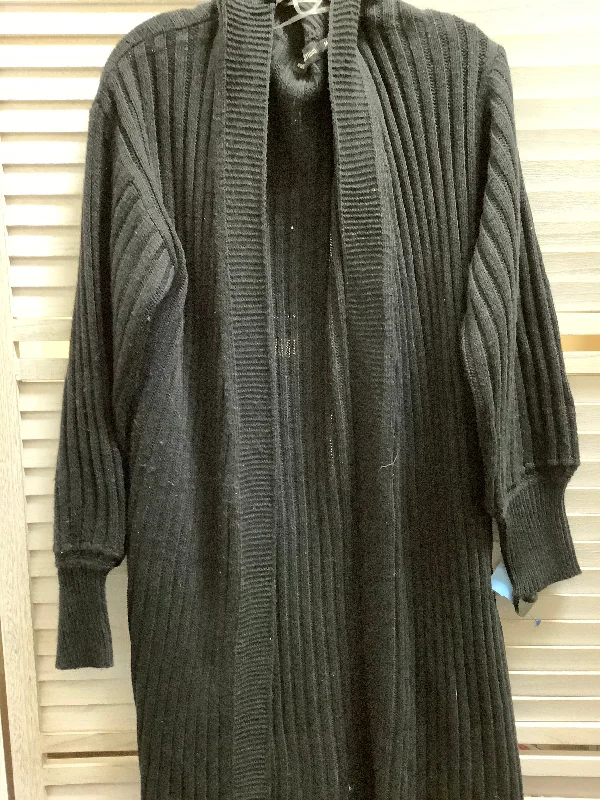Seasonal Sale Cardigan By Pretty Little Thing  Size: M