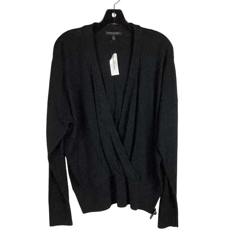 Markdown Madness Top Long Sleeve By Banana Republic In Black, Size: Xl